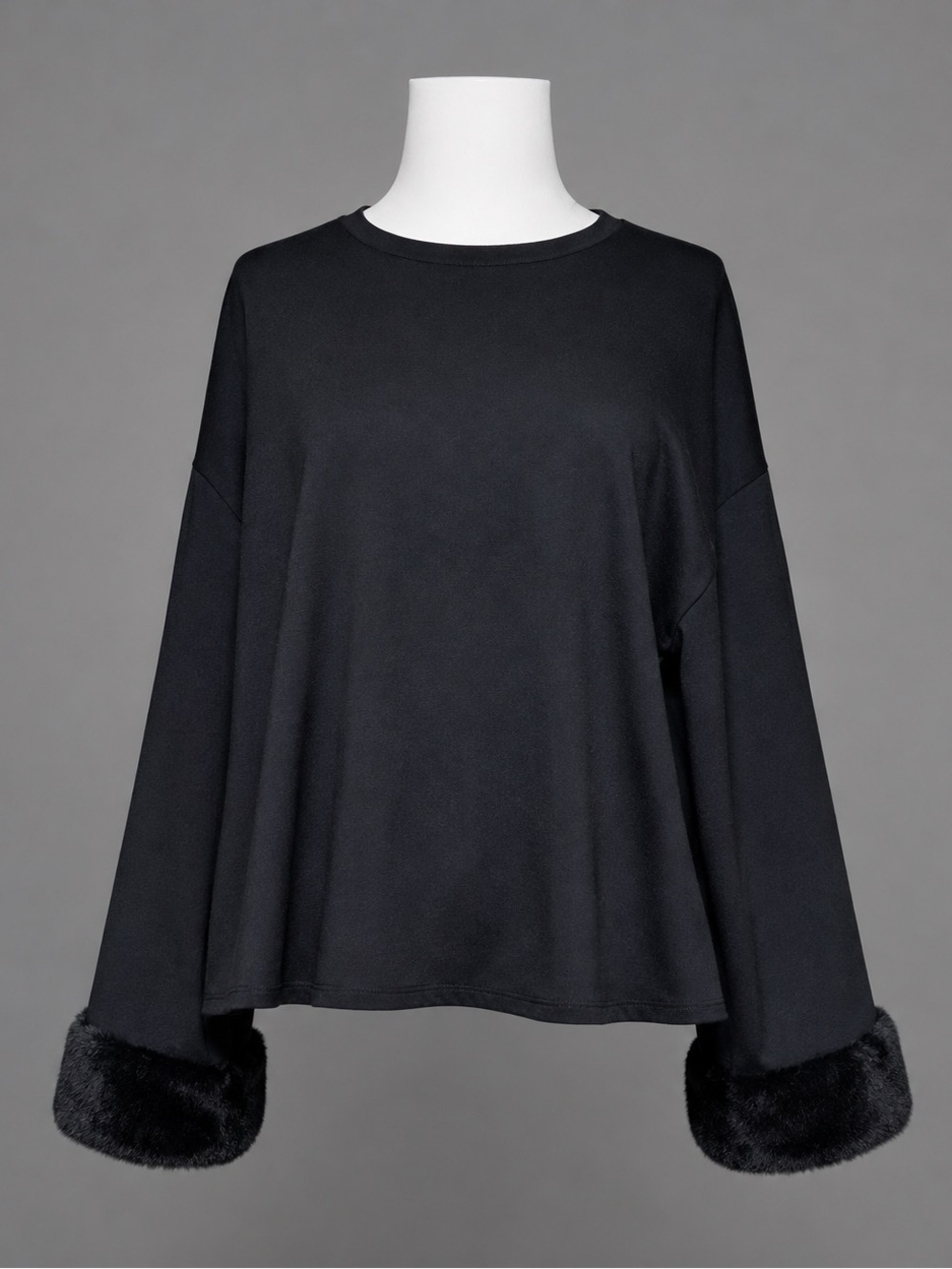 Zara Trafaluc Black Long Sleeve Top Faux Fur Cuffs Women’s M